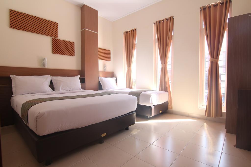Hotel Pules Джокякарта Стая снимка